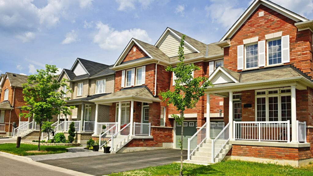 Monthly mortgage rates forecast.jpg