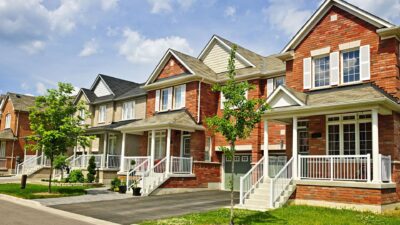 Monthly mortgage rates forecast.jpg