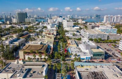 Miami retail space at the lincoln road mall.jpg