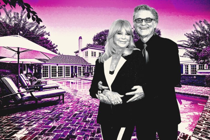 La hawn russell palisades home 700x467.jpg