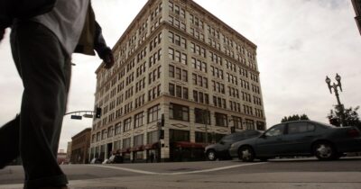 Urlhttps3a2f2fcalifornia times brightspot.s3.amazonaws.com2fzbk2fdamlat images2fla2fla phot.jpeg