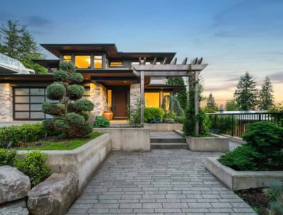 587 palisade dr north vancouver bc v7r 2h9 exterior.jpg